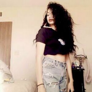 Meet your Posher, Ania